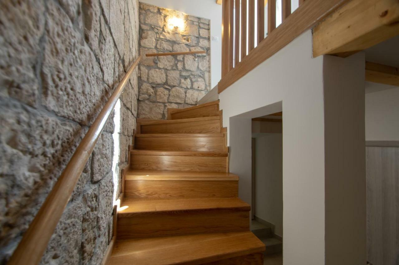Apartments Giro Korcula Bagian luar foto